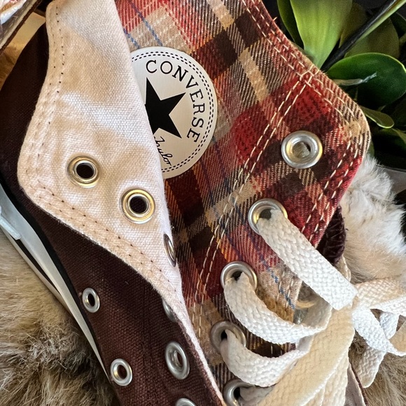 Converse unisex Chuck Taylor plaid high tops - Picture 6 of 10